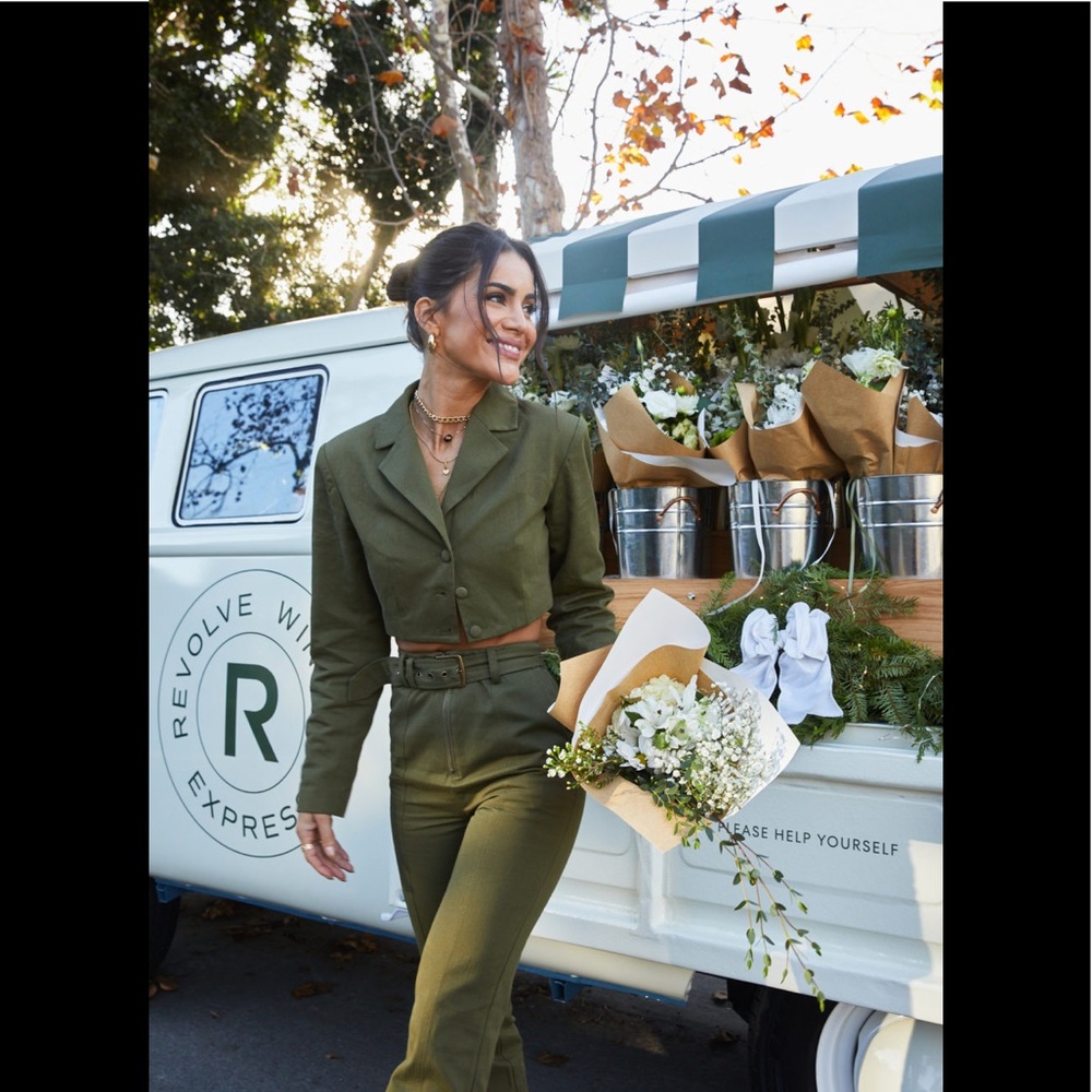 CAMILA COELHO green military set